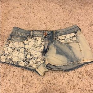 American Eagle Outfitters washed Jean Shorts
